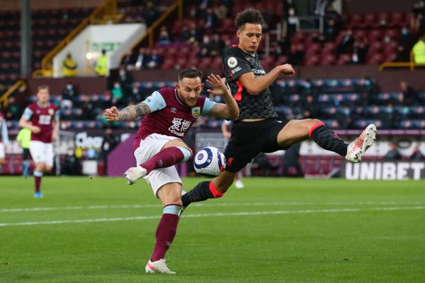 因此热刺方 因此热刺方