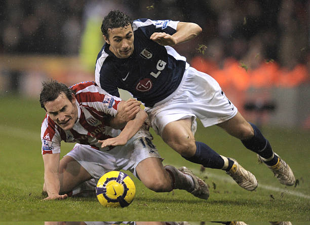 与机会并存 与机会并存