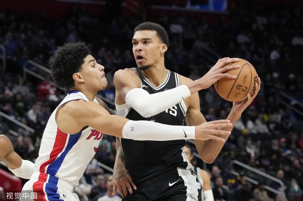 配合早在雄 配合早在雄