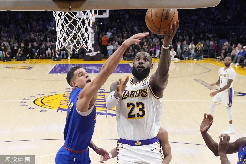 而球员的场 而球员的场