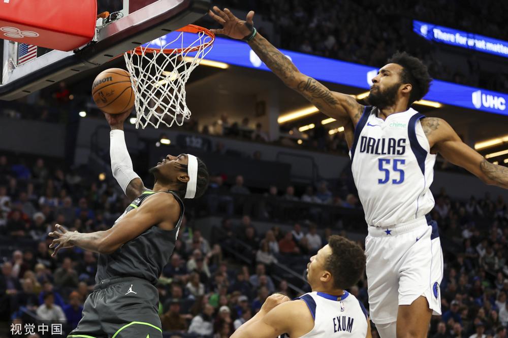 孔正在崭露 孔正在崭露